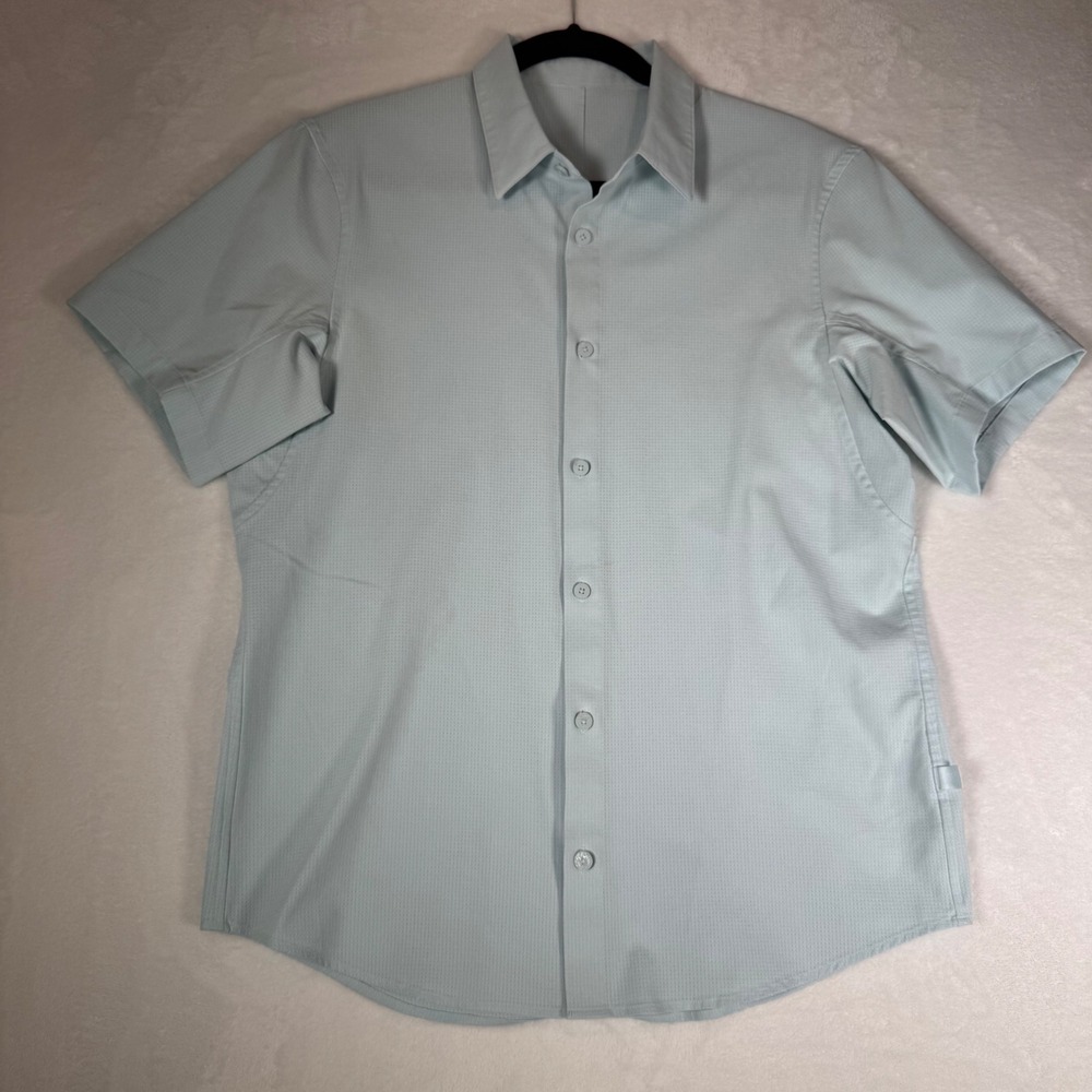 Lululemon Mens Medium Commission Short Sleeve Button Down Shirt Light Blue Grid - Picture 2 of 8